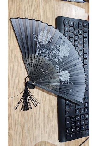 Beluga Yelpaze Bambu Serinletici Vintage Siyah Kelebekli Çiçekli Şık Püsküllü Japon Yelpaze 0334