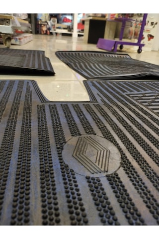 Renault 12 (Toros)  Paspas Takım %100 Kauçuk (Kokulu)