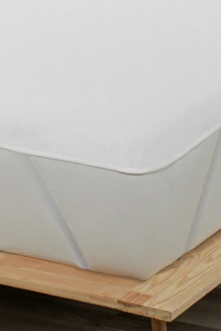 Divanev Battal Çift Kişilik 200x200 Cm Pamuk Kumaş Köşe Lastikli Alez Sıvı Geçirmez Pamuk Alez Beyaz