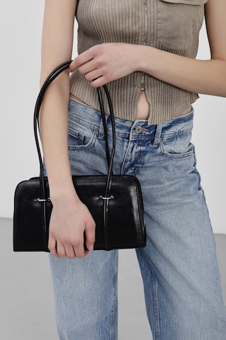 Shule Bags Hansal Metal Detaylı Baget Çanta Siyah Siyah