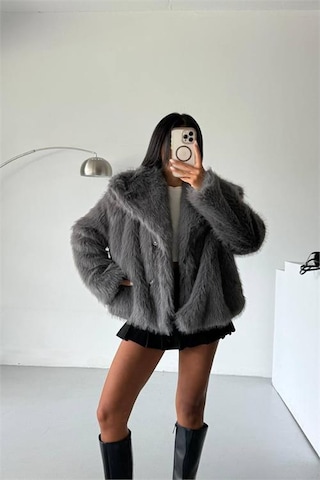 Neşeli Butik Kadın İçi Astarlı İthal Kürk Kaban Nbg111 Antrasit