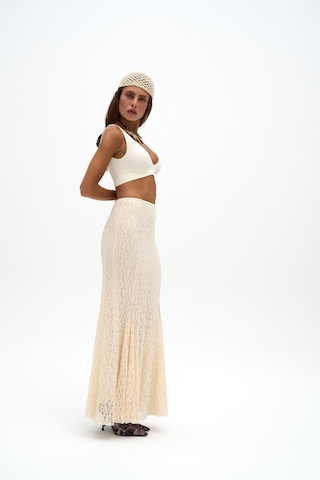 Veylia Uzun Bej Dantel Etek Bej