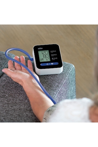 Braun ExactFit 1 BUA 5000 Üst Koldan Ölçer Tansiyon Aleti Siyah