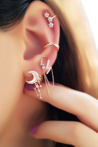 MorMajor Silver Tekli Ithal Sedefli Ay Uzun Figür Gümüş Küpe- Sol Taraf-5578