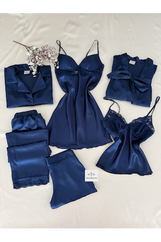 Mh Moony Homewears 6'lı Lacivert Kutulu Altılı Crump Kaplı Gecelik Sabahlık Pijama Çeyiz Seti Lacivert Tonları Mh Moony Homewears 6'lı Lacivert Kutulu Altılı Crump Kaplı Gecelik Sabahlık Pijama Çeyiz Seti Lacivert Tonları