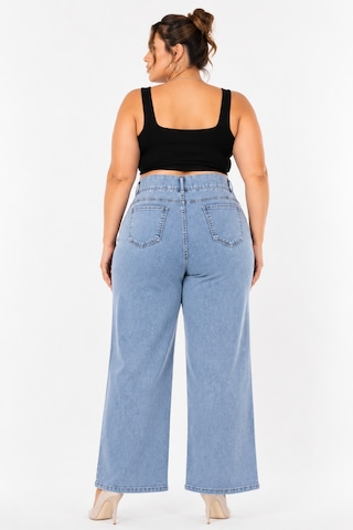 Zanessi Büyük Beden Denim Taşlı Yüksek Bel Pencere Detaylı Bol Paça Kadın Pantolon Mavi