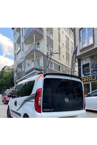 Fiat Doblo 2010-2022 Siyah Kulaklı Spoiler Sry