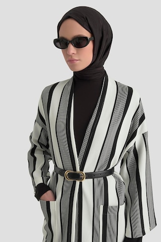 Armine Trend Hırkası Kendinden Desenli Tunikli İkili Takım Siyah 25kt6114
