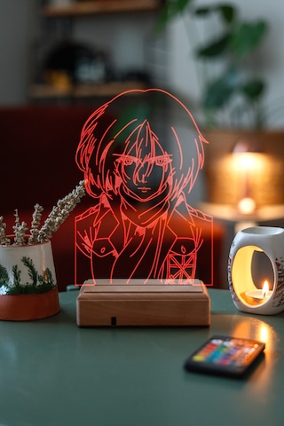 Mikasa Ackerman Attack On Titan 16 Renk Gece Lambası