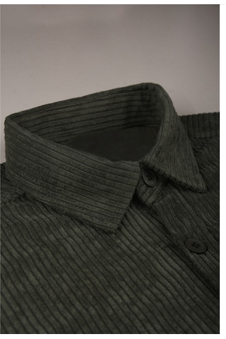 Deepsea Erkek Yeşil Kadife Fitilli Rahat Kesim Gömlek Yumuşak Dokulu Likralı Kadife Gömlek 2600758 Yeşil