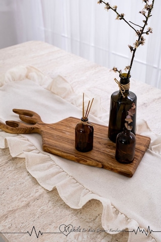 Düz Bej 40x125 Şık Tasarım Ekstra Büyük Fırfırlı Runner, %100 Keten Runner Bej