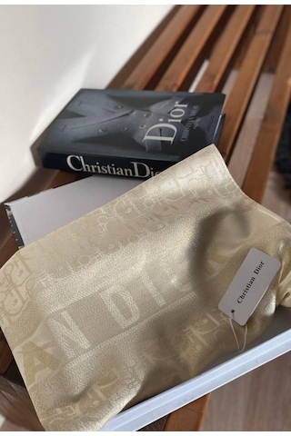 Miorel Scarfs Cd Desen Kaşmir İpek Şal Scarfs Cashmere Shawl Hijab Yeni Sezon Krem