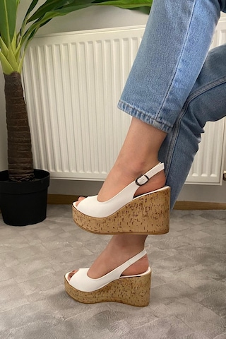 Asmi Shoes Kadın Fenni 10 Cm Dolgu Topuklu Mantar Taban Ayakkabı Beyaz