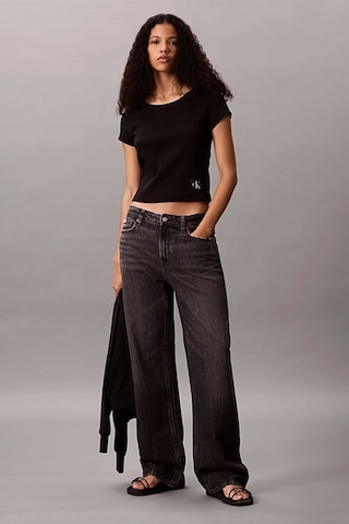 Calvin Klein Jeans Kadın Etiketli Fitilli Kısa Siyah T-shirt Lv047c200g-ub1 SIYAH