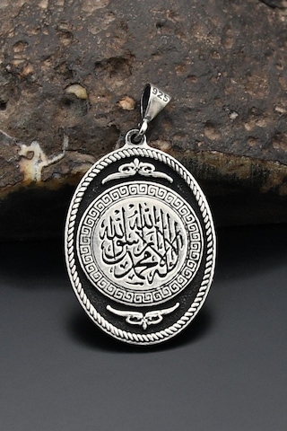Mührü Şerif La Ilahe Illallah Muhammeden Resulullah Yazlı Kolye Ucu 925 Ayar Gümüş Gümüş