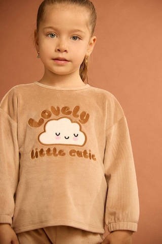 Defacto Kız Bebek Pijama Takımı Bulut Baskılı Uzun Kollu Welsoft Pelüş Üst Uzun Alt G1527a525wnbg400 Bej-bg400