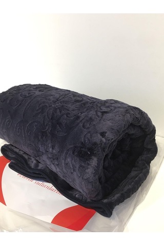 Padişah Desenli Siyah Çift Kişilik Battaniye Siyah