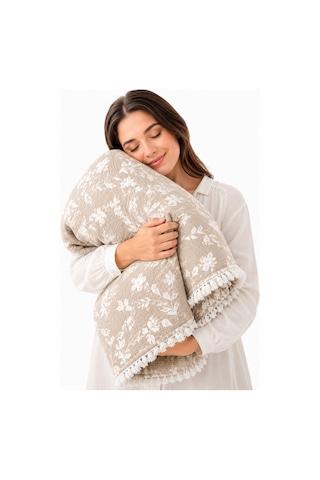 Bloomy Müslin Yatak Örtüsü Pike Çift Kişilik Yumuşak Dokulu Nefes Alan 4 Mevsim Örtü 230x250 Çeyiz&günlük Bej