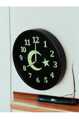 Fosforlu Gece Görünen Ayyıldız Duvar Saati Çap 28 Cm Cam Yok Siyah