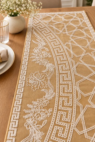 Nakışlı Geometrik Desenli Dekoratif Runner Masa Örtüsü 45x120 Cm Hardal