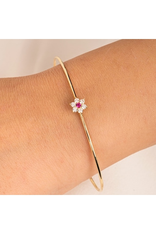 Gümüş Bilezik - Yakut Taşlı Çiçek Tasarım Zarif 925 Ayar Gümüş Bilezik Gümüş