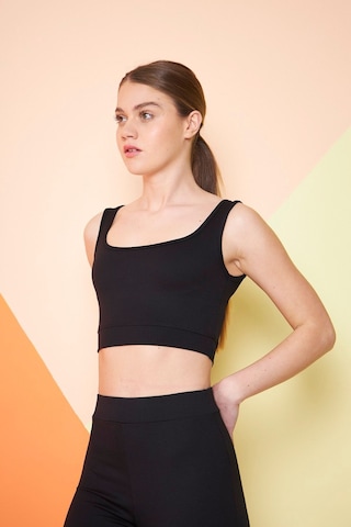 Thiff Gymwear Kahverengi Fitilli Kare Yaka Esnek Örme Crop Büstiyer Atlet Siyah