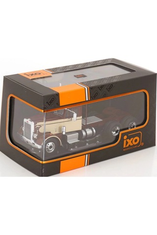 1:43 Ixo 1955 Peterbilt 281