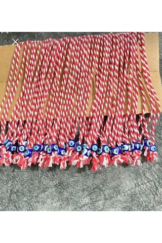 Marteniçka Bileklik 50 Adet Beyaz - Kırmızı Marteniçka Bileklik 50 Adet Beyaz - Kırmızı
