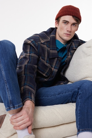 Wrangler Loose Fit Rahat Kesim Lacivert Ekoseli Shacket Ceket W232406410 Lacivert