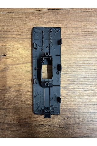 Nissan Navara 2006 - 14 Ön Sağ Cam Tuş Çerçevesi -