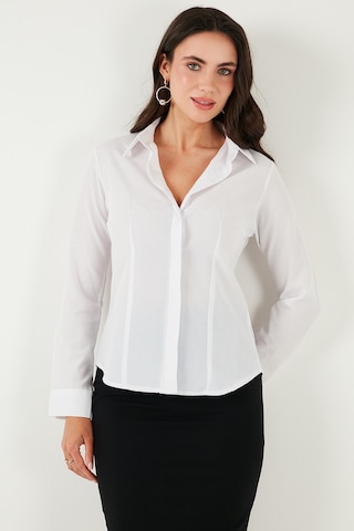 Lela Pamuklu Slim Fit Klasik Yaka Bayan Gömlek 6777423 Beyaz