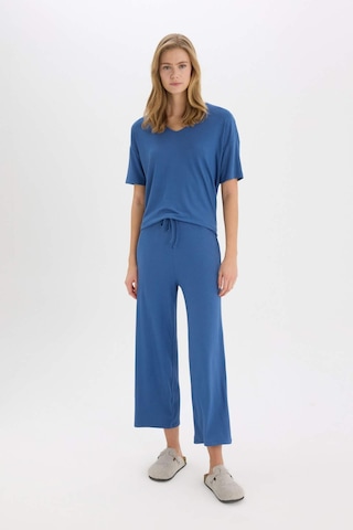 DeFacto Pijama Takımı Fitilli Kaşkorse Kısa Kollu Üst Esnek Belli Kapri Boy Alt-Fall in Love E0865AX25SPIN33