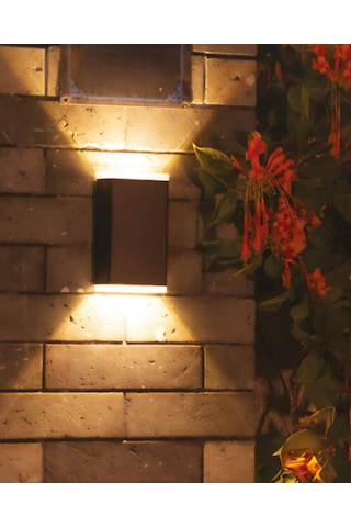 Ack Ag60-19801 Ip54 Çift Yönlü Solar Led Bahçe Duvar Apliği