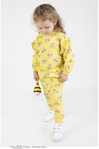 Harika Kids Kız Bebek&çocuk İki İplik Kumaş Kiraz Desenli Orta Kalınlıkta Örme Basic Oversize Alt Üst Eşofman Takımı 001