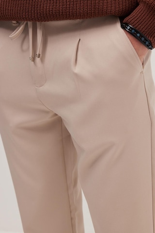 Tudors Erkek Slim Fit Dar Kesim Lastikli Bağcık Detaylı Taş Pantolon-38239 Taş