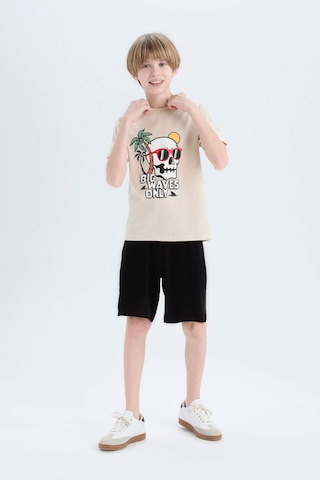 DeFacto Erkek Çocuk Pijama Takımı Baskılı Kısa Kollu Üst Şort E0159A825SMBG186