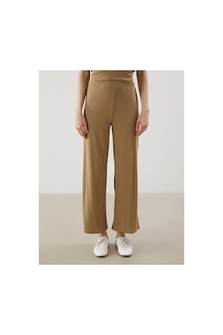 LC Waikiki Lcwaıkıkı Classic Haki Beli Lastikli Geniş Paça Kadın Pantolon