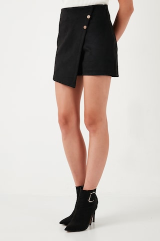 Lela Asimetrik Kışlık Scuba Süet Düğme Detaylı Slim Fit Bayan Şort Etek 5865968 Siyah