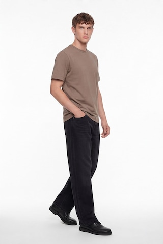 Sabri Özel Erkek Taba Normal Kesim Regular FitPamuk Dokuma Bisiklet Yaka Basic T-shirt