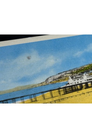 İngiltere Marimex British Made Promenade & Pier, Colwyn Bay Postcard Marimex Ltd. No. Cb.605 1950s Hafif Lekeli