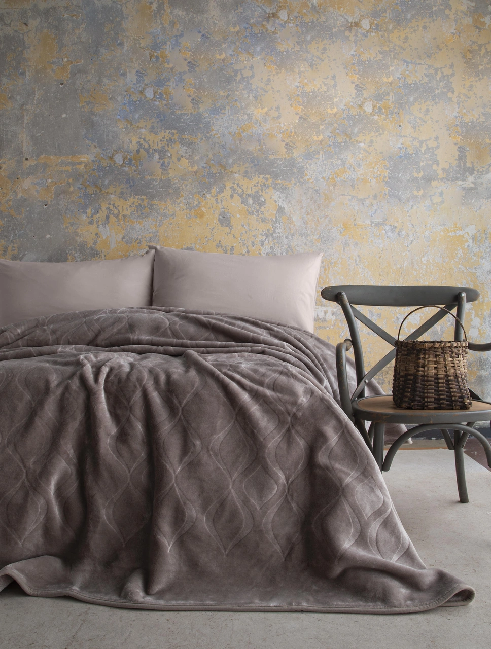 Çift Kişilik Mercy Vizon Embos Desen Battaniye Vizon