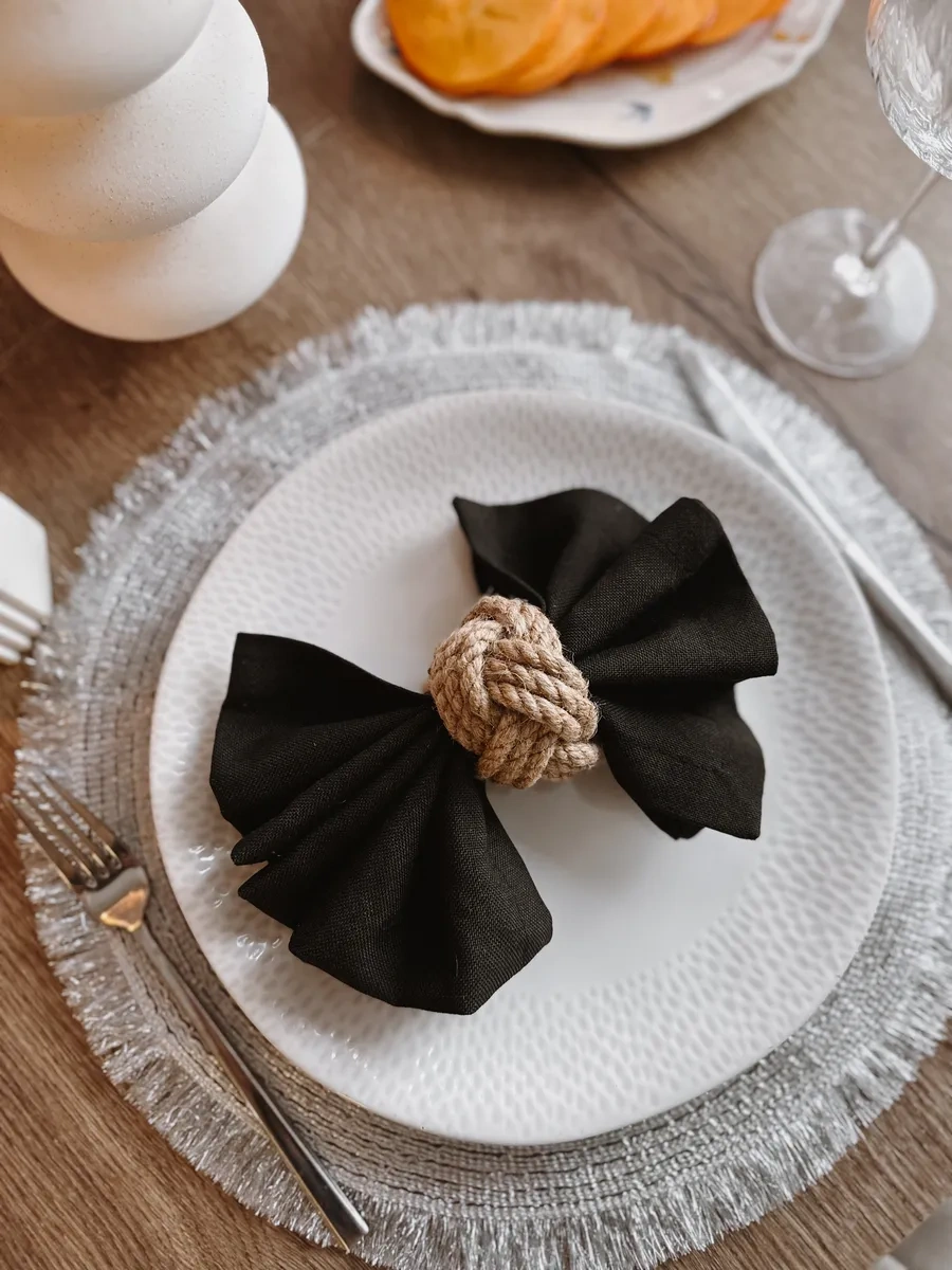 Leohome 4 Adet Masa Servisi İçin Servis Peçeteleri 189076104 Siyah