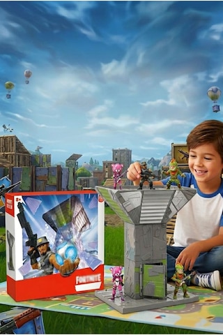 Fortnite Temalı Minyatür Figürlü Ve Tak-birleştir Kuleli Dekoratif Yapı Oyuncak Seti