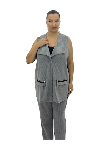 Büyük Beden Viskon Gri Çizgili Yelek Pantolon Oversize Kadın Takım