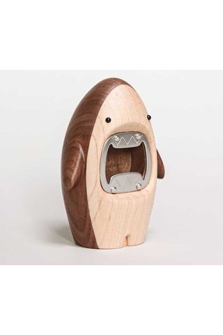 Novahub Ahşap Köpekbalığı Tasarımlı Sevimli Şişe Açacağı - Ev Ve Masaüstü Dekoru İçin Kahverengi, Ahşap Balık Şişe Açacağı Kahverengi