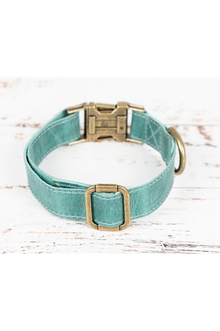 Doggo Gerçek Deriden El Yapımı Köpek Tasması Ayarlanabilir Ölçü Antik Yeşil 50 CM