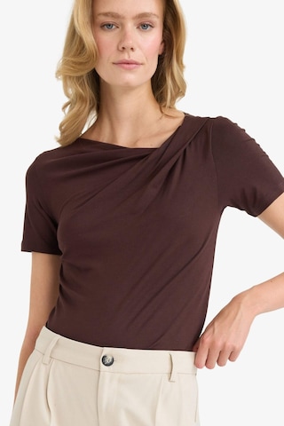 Defacto Slim Fit Dar Kesim Kayık Yaka Kısa Kollu Bluz F8008ax25aubn340 Kahve