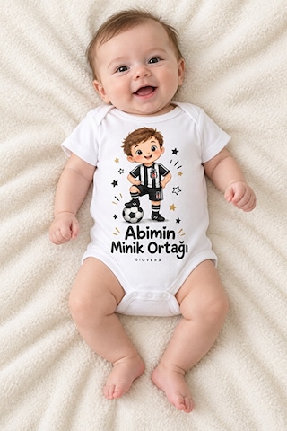 Gıovera Abimin Minik Ortağı Siyah Beyaz Futbolcu Baskılı Pamuklu Bebek Zıbın Body