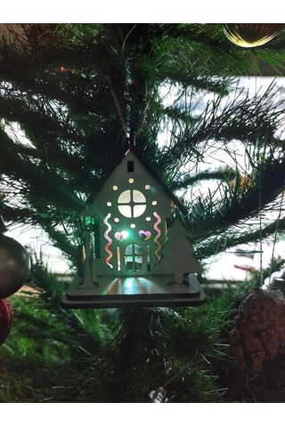 Lavanta Tasarım Işıklı Ağaca Asılabilen Maket Ev 4 Beyaz