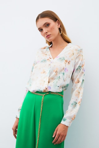 Sateen Desenli Kruvaze Bluz - Çağla Yeşili-135214 Çağla Yeşili